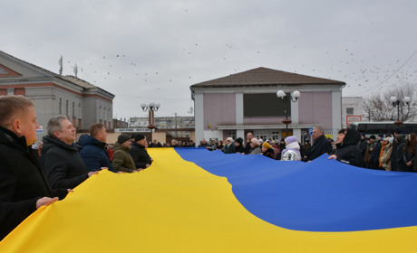 Золотоноша, де кожен день заряджений на допомогу фронту