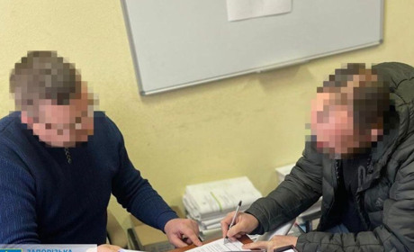 Посадовцям із Запоріжжя, які привласнили 800 тисяч гривень бюджетних коштів повідомили про підозру