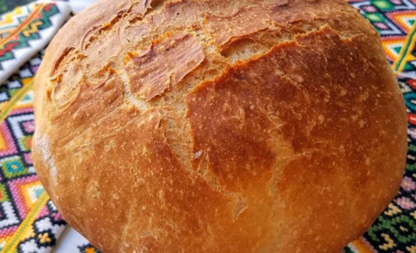 В Добропільській громаді 24 лютого видають безкоштовний хліб. Де отримати