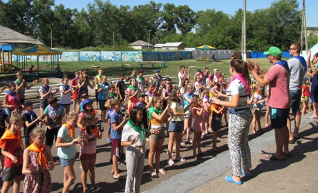 Сватівська МВА збирає списки на оздоровлення дітей влітку 2023 року. Як записатися