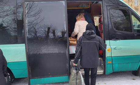 Безкоштовна евакуація з Торецька до Дніпра та Черкащини відбудеться 28 лютого. Як записатися