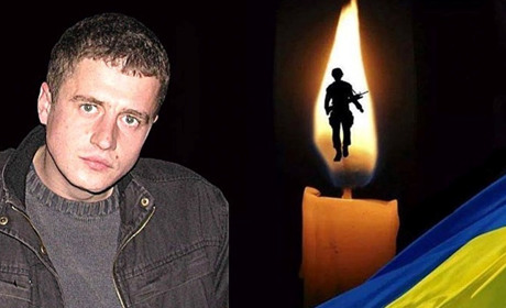 У Мені поховали військового медика Романа Рязанцева
