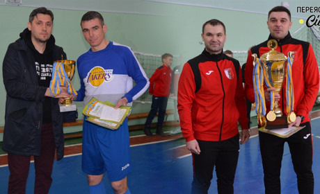 "Переяславщина" і "Матадор" стали чемпіонами з футзалу. Призові передали ЗСУ