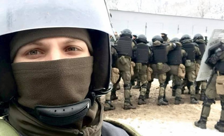 Президент України нагородив бойового медика з Краснограда медаллю “За врятоване життя”. Фото