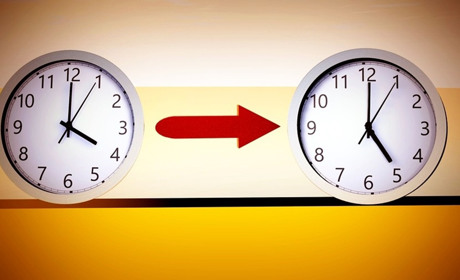 Переходимо на літній час. Коли старокостянтинівцям переводити стрілки годинників навесні 2023