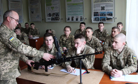 Запрошуємо до вступу у військові навчальні заклади: Первомайський районний ТЦКС