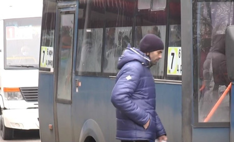Перевізники Лозової хочуть збільшити вартість проїзду у маршрутках до 15 грн. Що відповіла влада