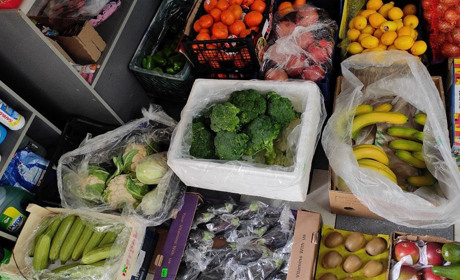 Скільки коштують продукти в окупованому Новотроїцьку: огляд цін