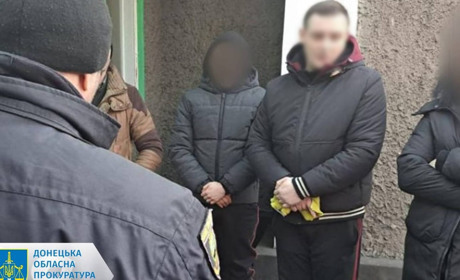 Виманював особисті дані та привласнював чужі кошти. Заарештовано інтернет-шахрая з Білицького