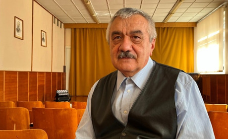 «Остаточною краплею став обстріл під час вечері». Композитор з Покровська про життя під час війни