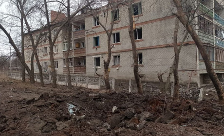 Окупанти вдарили по Нью-Йорку ракетою. Пошкоджено багатоквартирний та декілька приватних будинків