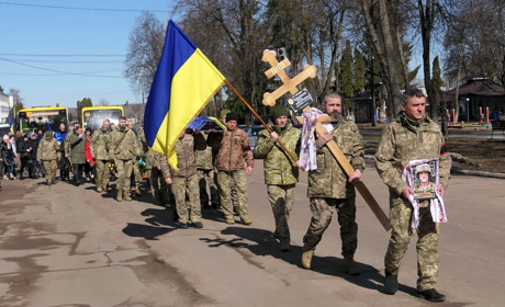 «Наш Юра»: яким загиблого героя Юрія Коваленка згадують друзі та колеги