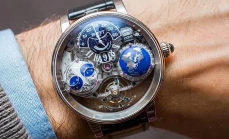 Чому варто купити годинник Bovet?