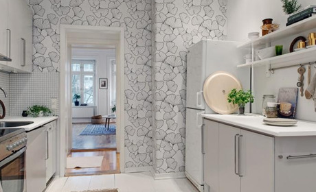 Обои на кухню: красиво и практично