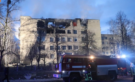 Ворожа атака на Ржищів: в профліцеї частково зруйновано будівлі, є загиблі та поранені