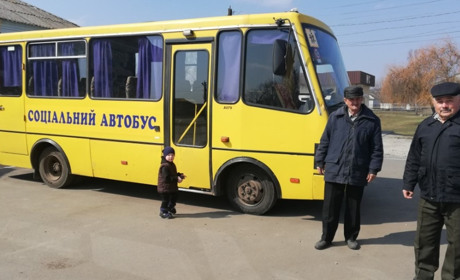 27 березня почне курсувати безкоштовний соціальний автобус до Покровська і Павлограда. Графік руху