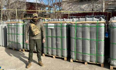 Постачали до рф сировину для виробництва лазерних прицілів: СБУ викрила одеську компанію