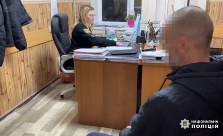 У Біляївці поліцейські затримали 39-річного чоловіка за торгівлю наркотиками