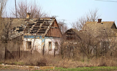 Військові капелани показали як зараз живуть люди у Вугледарі. Ситуація по району на 28 березня