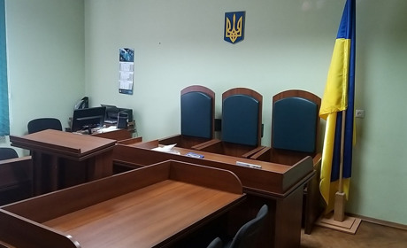 Суд оштрафував бориславця, бо той побив електромонтера за цифри на стовпі