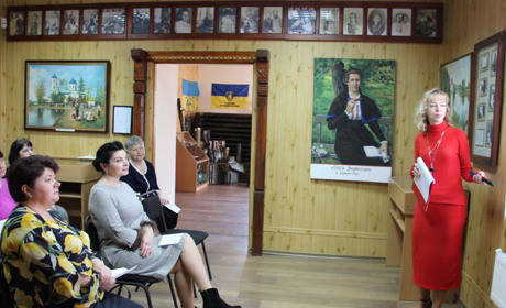 У Гадячі провели лекцію про товаришку Лесі Українки Антоніну Макарову