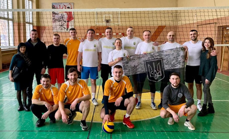 Такий формат був уперше: на чемпіонаті Дрогобиччини з волейболу зібрали понад 120 000 грн для ЗСУ