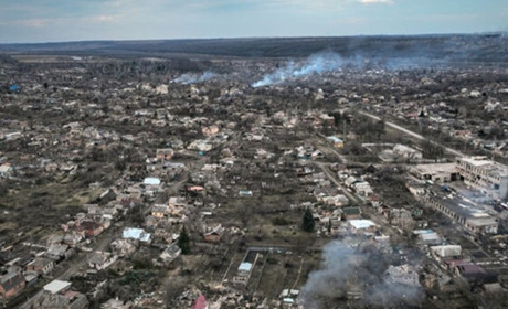 Окупанти продовжують тиснути на Бахмут з півдня, півночі та сходу. Росіяни контролюють 65% міста?