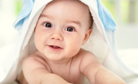 В Добропільському ЦНАПі з 3 квітня можна оформити єМалятко. Які послуги можна отримати