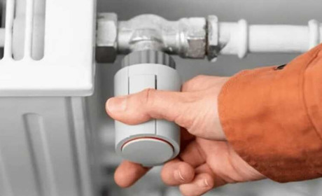 "Тепловик" закінчує опалювальний сезон. Чи буде гаряча вода?