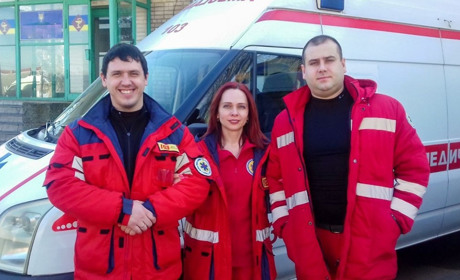 «Діяти потрібно швидко»: фельдшер Дмитро рятує життя у прифронтовому Нікополі