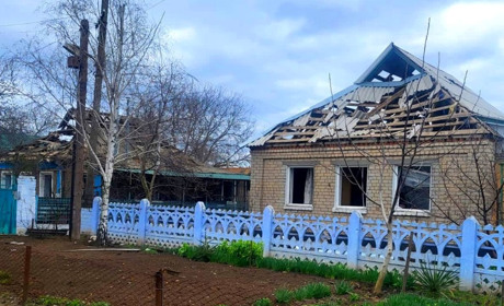 Окупанти цілять по житловим кварталам на Херсонщині з мінометів, РСЗВ, артилерії, авіації та БПЛА