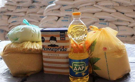 Тростянчанам даватимуть продуктові набори: хто і коли зможе отримати допомогу