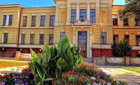 Загарбники задокументували крадіжку реліквій з краєзнавчого музею Херсонщини