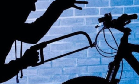 В Южному шахраї викрали велосипед (ФОТО)