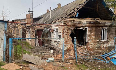 Денний обстріл Нікополя: без жертв, проте є руйнування