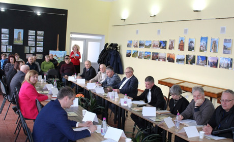 У місті відбувся круглий стіл: дискутували науковці з Острога, Рівного та Старокостянтинова