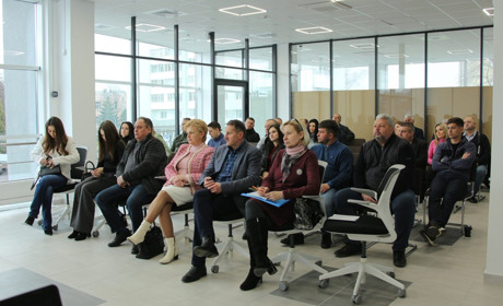 У Дрогобичі відбувся форум з підприємцями, де розповіли про нові можливості та підтримку для бізнесу