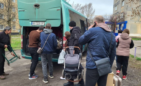 10 квітня можна евакуюватися з Торецьку. Запис на евакуаційний автобус