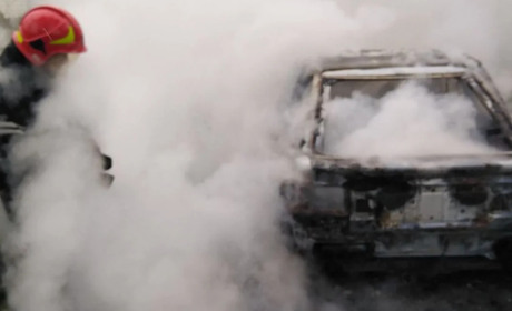 У Гадячі горів автомобіль