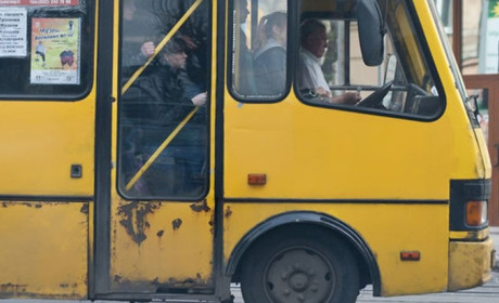 В Конотопі запустили два автобуси: розклад маршруту