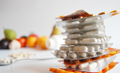 НСЗУ пояснює: за які ліки потрібно доплатити, а які отримати повністю безкоштовно