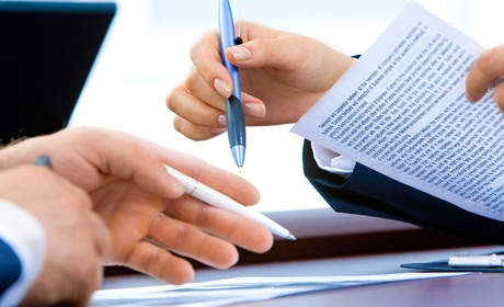 Податкова інформує: працювати за трудовим договором – вигідно