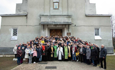 Богослужіння відбуваються по черзі: у Бориславі громада парафії МП не поспішає переходити до ПЦУ