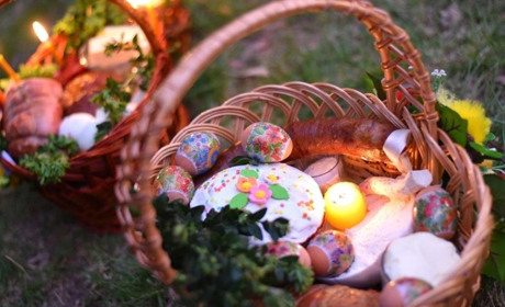 Графік святкових Богослужінь та освячення кошиків: Храм Івана Богослова