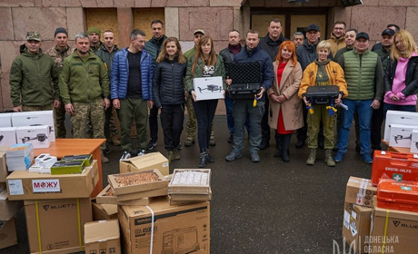 Проєкт «1000 дронів для України». Військові Донеччини отримали дрони Mavic 3