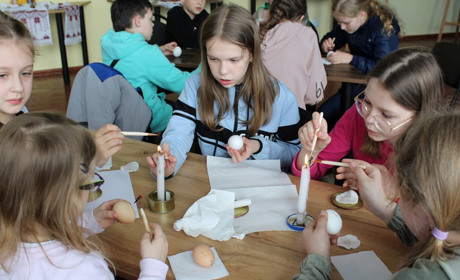 Новини воєнного часу. Старокостянтинівщина. Про озеленення, засідання, тренінг та майстер-клас