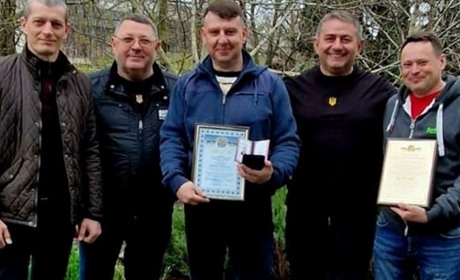 Підполковник ЗСУ став почесним громадянином Лозівського району. За що йому присвоїли звання