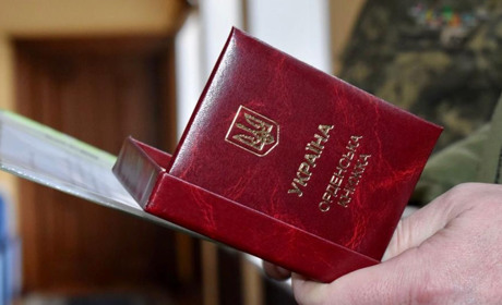 Медаллю "Захиснику Вітчизни" прикордонники нагороджені посмертно. Серед них є куп’янчани.