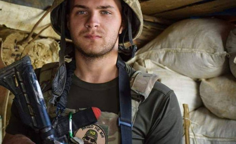 Конотопчани закликають підтримати петицію щодо присвоєння земляку звання Героя України
