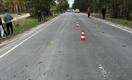 Потрійна ДТП: на Сарненщині зіткнулися два мотоцикли й авто